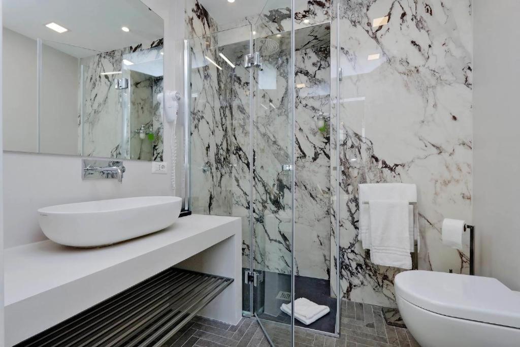 Della Croce Rooms Roma Ngoại thất bức ảnh